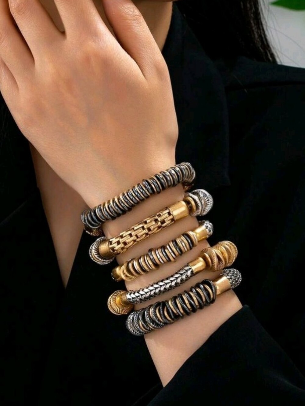 NEW! Stackable Mixed Metal Gold and Silver Bangle Set (5) Bracelets